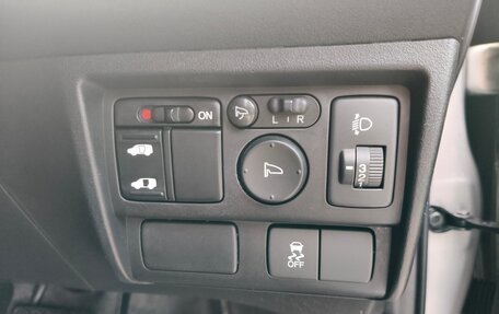 Honda Freed I, 2012 год, 1 093 000 рублей, 8 фотография