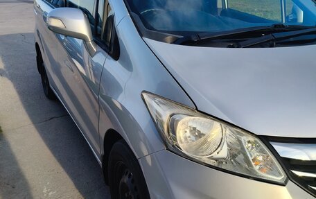 Honda Freed I, 2012 год, 1 093 000 рублей, 22 фотография