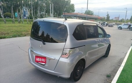 Honda Freed I, 2012 год, 1 093 000 рублей, 32 фотография