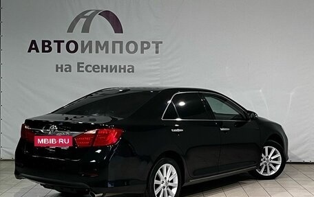 Toyota Camry, 2012 год, 1 570 000 рублей, 6 фотография