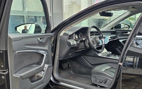 Audi A6, 2019 год, 2 900 000 рублей, 16 фотография