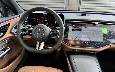 Mercedes-Benz E-Класс, 2026 год, 11 000 000 рублей, 14 фотография