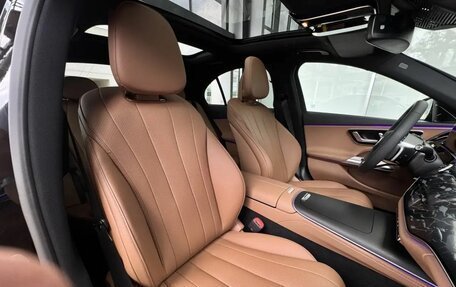 Mercedes-Benz E-Класс, 2026 год, 11 000 000 рублей, 17 фотография