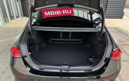 Mercedes-Benz E-Класс, 2026 год, 11 000 000 рублей, 26 фотография