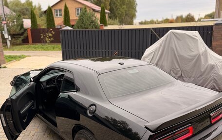 Dodge Challenger III рестайлинг 2, 2020 год, 2 550 000 рублей, 7 фотография