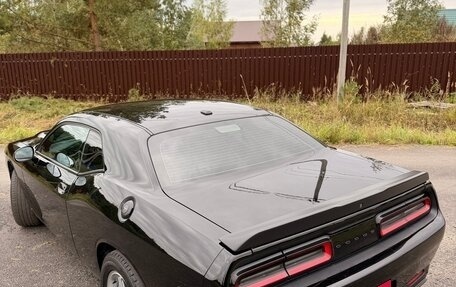 Dodge Challenger III рестайлинг 2, 2020 год, 2 550 000 рублей, 10 фотография