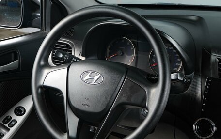 Hyundai Solaris II рестайлинг, 2013 год, 899 000 рублей, 11 фотография