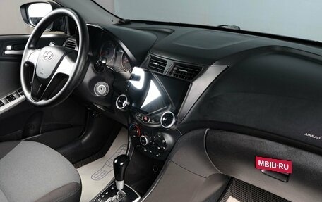 Hyundai Solaris II рестайлинг, 2013 год, 899 000 рублей, 10 фотография