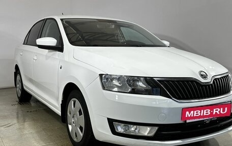 Skoda Rapid I, 2017 год, 1 085 000 рублей, 15 фотография