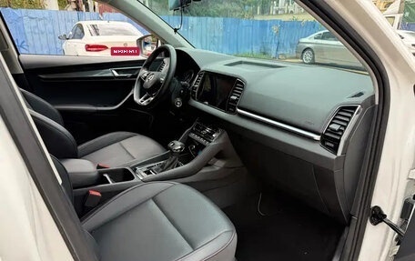 Skoda Karoq I, 2022 год, 1 480 000 рублей, 10 фотография