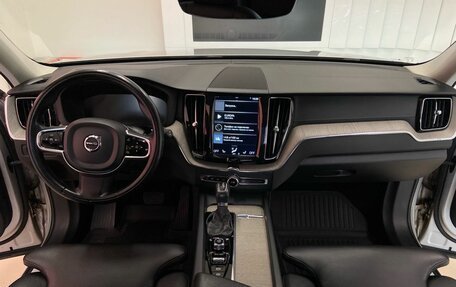 Volvo XC60 II, 2019 год, 3 249 000 рублей, 18 фотография