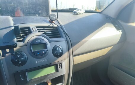 Renault Megane II, 2006 год, 435 000 рублей, 10 фотография