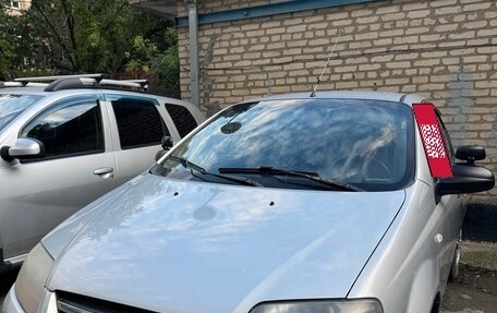 Chevrolet Aveo III, 2006 год, 1 фотография