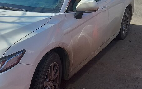 Toyota Camry, 2018 год, 1 850 000 рублей, 3 фотография