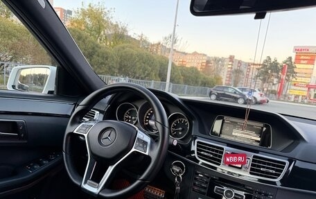 Mercedes-Benz E-Класс, 2013 год, 2 200 000 рублей, 9 фотография