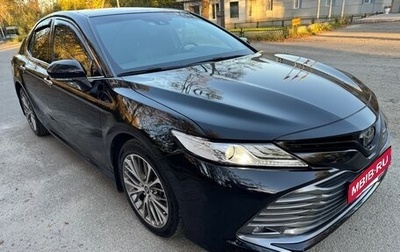 Toyota Camry, 2019 год, 3 100 000 рублей, 1 фотография