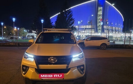 Toyota Fortuner II, 2017 год, 2 700 000 рублей, 8 фотография
