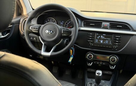 KIA Rio IV, 2019 год, 1 370 000 рублей, 12 фотография