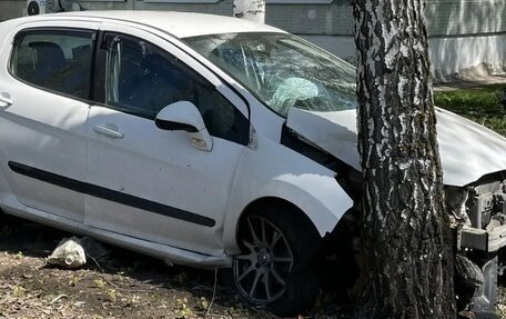 Peugeot 308 II, 2010 год, 200 000 рублей, 2 фотография