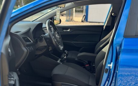 Hyundai Solaris II рестайлинг, 2017 год, 1 298 000 рублей, 37 фотография