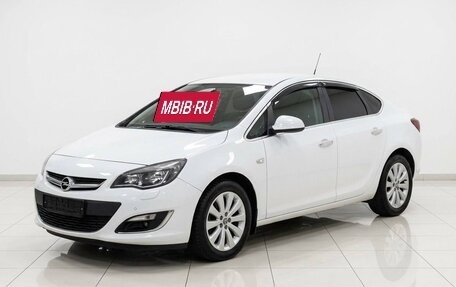 Opel Astra J, 2013 год, 699 000 рублей, 3 фотография