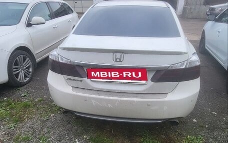 Honda Accord IX рестайлинг, 2013 год, 1 100 000 рублей, 4 фотография