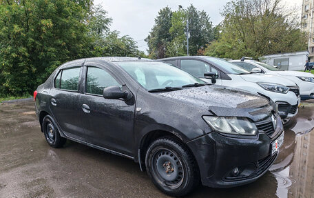 Renault Logan II, 2017 год, 680 000 рублей, 3 фотография
