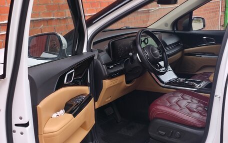 KIA Carnival, 2022 год, 3 690 000 рублей, 2 фотография