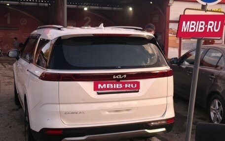 KIA Carnival, 2022 год, 3 690 000 рублей, 13 фотография