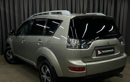 Mitsubishi Outlander III рестайлинг 3, 2008 год, 919 777 рублей, 2 фотография