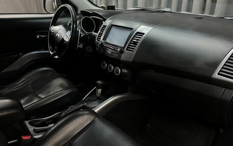 Mitsubishi Outlander III рестайлинг 3, 2008 год, 919 777 рублей, 16 фотография