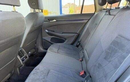 Volkswagen Golf VIII, 2023 год, 2 232 000 рублей, 27 фотография