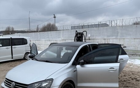 Volkswagen Polo VI (EU Market), 2011 год, 750 000 рублей, 14 фотография