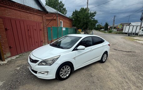 Hyundai Solaris II рестайлинг, 2014 год, 720 000 рублей, 2 фотография