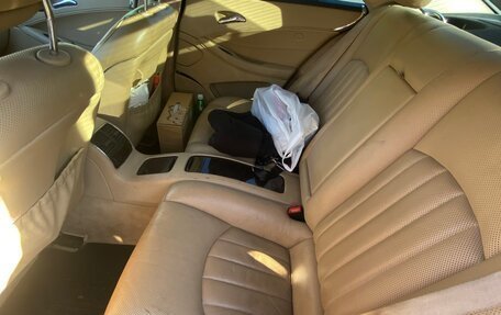 Mercedes-Benz CLS, 2005 год, 890 999 рублей, 3 фотография