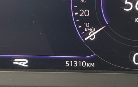 Volkswagen T-Roc I, 2020 год, 2 300 000 рублей, 8 фотография