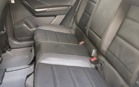 Volkswagen T-Roc I, 2020 год, 2 300 000 рублей, 20 фотография