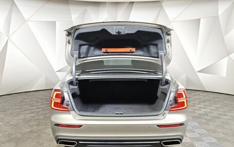 Volvo S60 III, 2022 год, 3 141 000 рублей, 12 фотография