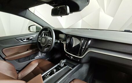 Volvo S60 III, 2022 год, 3 141 000 рублей, 13 фотография