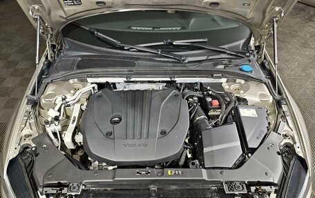 Volvo S60 III, 2022 год, 3 141 000 рублей, 11 фотография