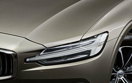 Volvo S60 III, 2022 год, 3 141 000 рублей, 10 фотография