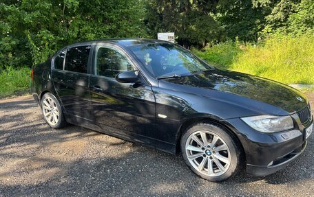 BMW 3 серия, 2007 год, 650 000 рублей, 2 фотография