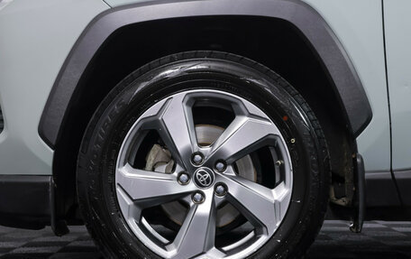 Toyota RAV4, 2019 год, 3 500 000 рублей, 17 фотография