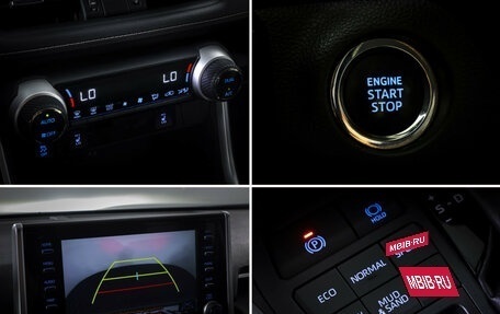 Toyota RAV4, 2019 год, 3 500 000 рублей, 16 фотография