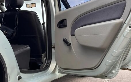 Renault Logan I, 2007 год, 330 000 рублей, 7 фотография