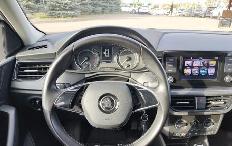 Skoda Rapid II, 2022 год, 1 650 000 рублей, 14 фотография