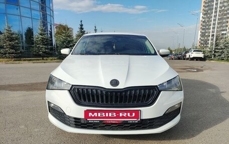 Skoda Rapid II, 2022 год, 1 650 000 рублей, 2 фотография