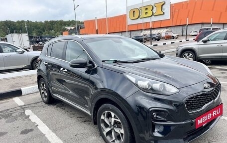 KIA Sportage IV рестайлинг, 2019 год, 2 000 000 рублей, 2 фотография