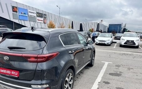 KIA Sportage IV рестайлинг, 2019 год, 2 000 000 рублей, 3 фотография