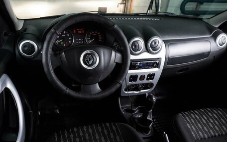 Renault Logan I, 2013 год, 599 000 рублей, 6 фотография